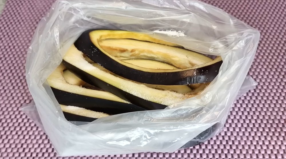 жареные баклажаны с начинкой