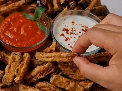 Жареные баклажаны в кляре как картошка